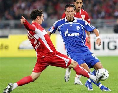 前米兰门将：圣地亚哥很难在意甲立足；球队真的很缺一名中锋