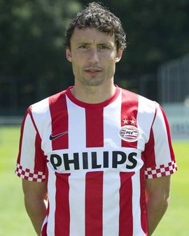 此前曾因性骚扰丑闻离职，斯基拉：奥维马斯接近重返阿贾克斯