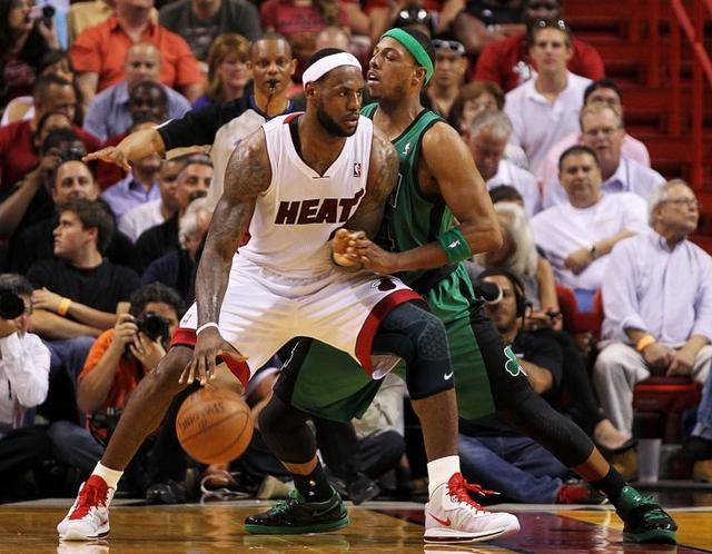 团队协作较 团队协作较