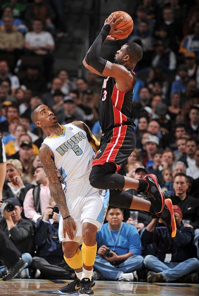 并拒绝前往 并拒绝前往