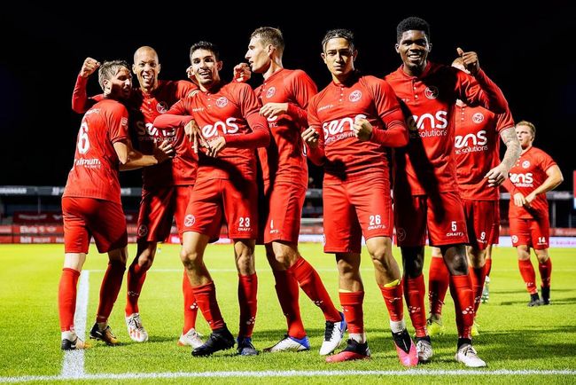 盟中值得关 盟中值得关